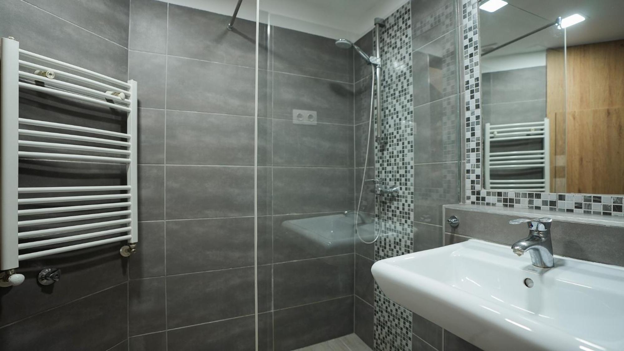 Instant Ruinbar Central Premium Apartment J Budapest Ngoại thất bức ảnh